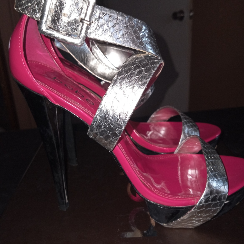 Shoes - Picture 3 of 5